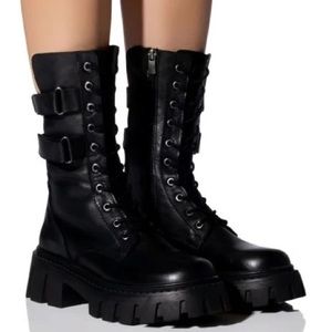 GENUINE LEATHER LACE UP COMBAT BOOTIE IN BLACK - US size 8 / EU 39